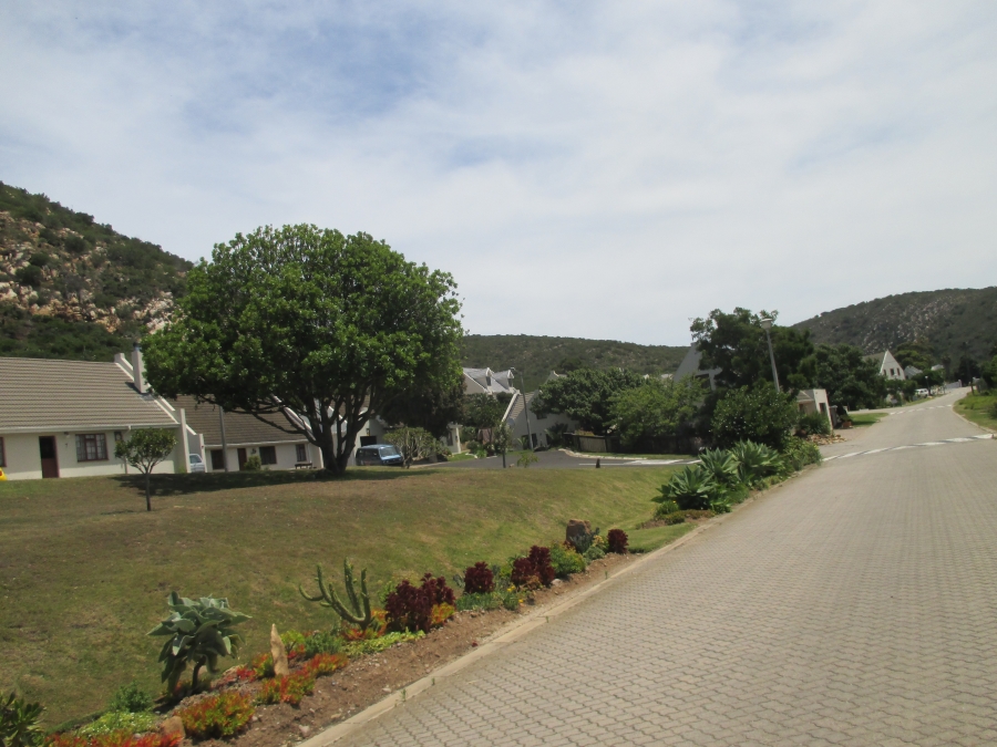 5 Bedroom Property for Sale in Vakansieplaas Western Cape